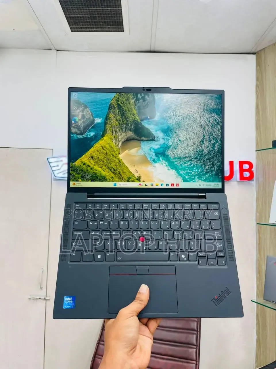 New Laptop Lenovo 32GB Intel Core Ultra 7 SSD 512GB