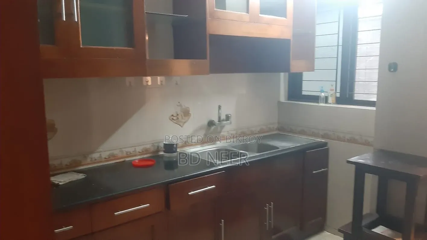 Furnished 4-Bedroom Apartment in Gulshan for rent