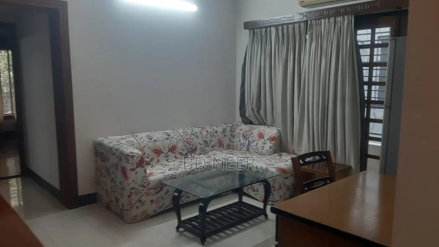 Furnished 4-Bedroom Apartment in Gulshan for rent