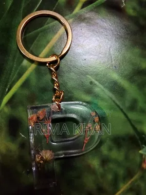 হ্যান্ডমেইড রেজিন কী রিং