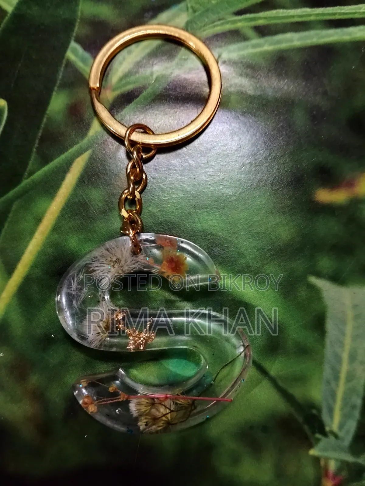 হ্যান্ডমেইড রেজিন কী রিং