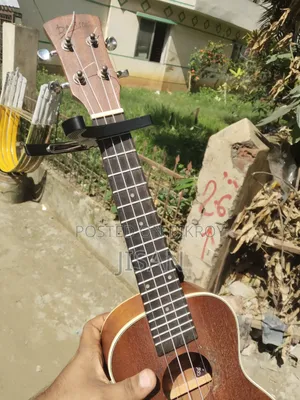 ডিভাইসার ২৬ ইঞ্চি ইউকুলেলে