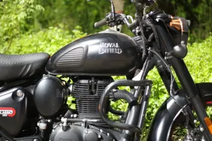 Royal Enfield Classic 350 2025 Black