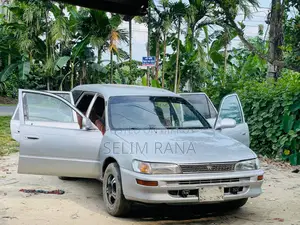 Toyota Corolla 1993 Silver