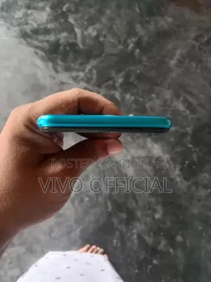 Vivo Y20 64 GB Blue