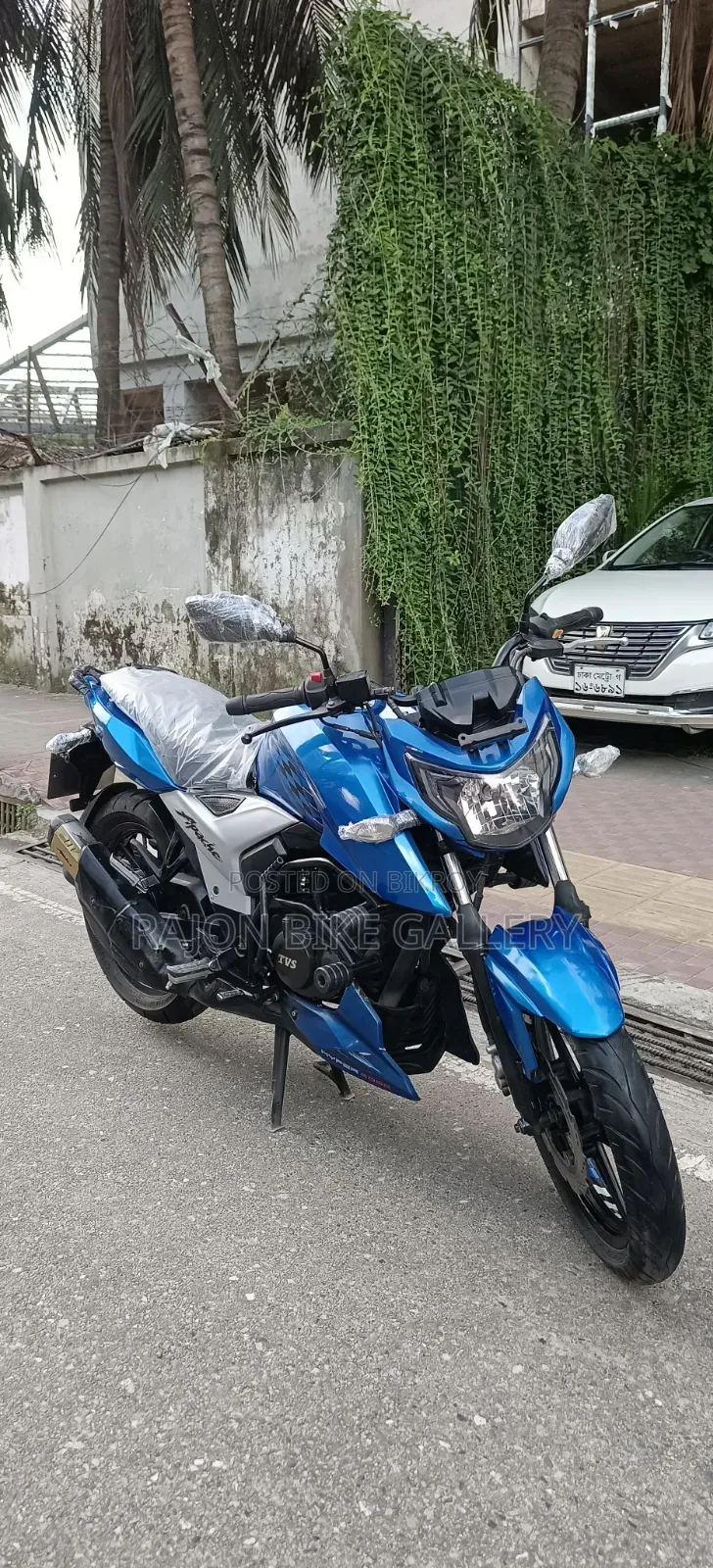 New TVS Apache RTR 160 4V 2020 Blue