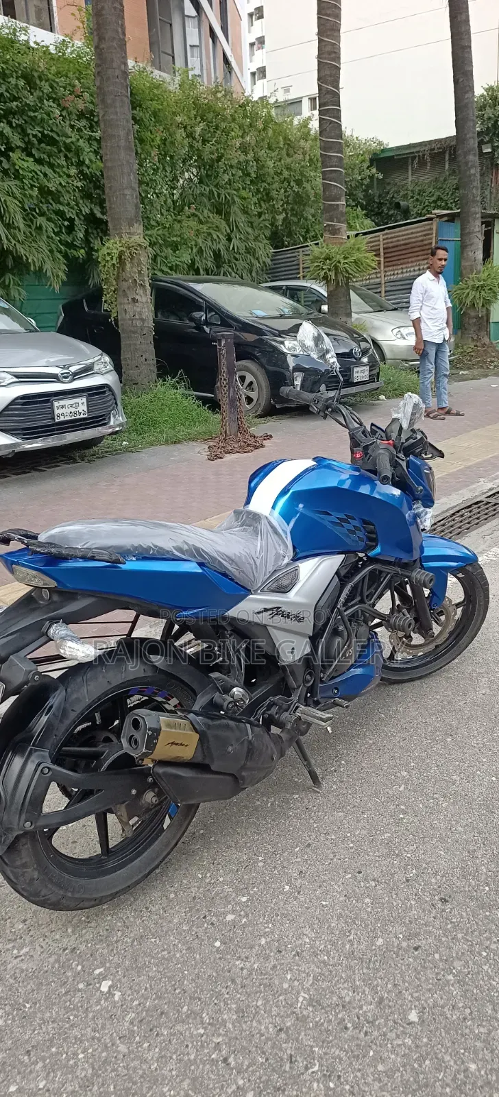 New TVS Apache RTR 160 4V 2020 Blue