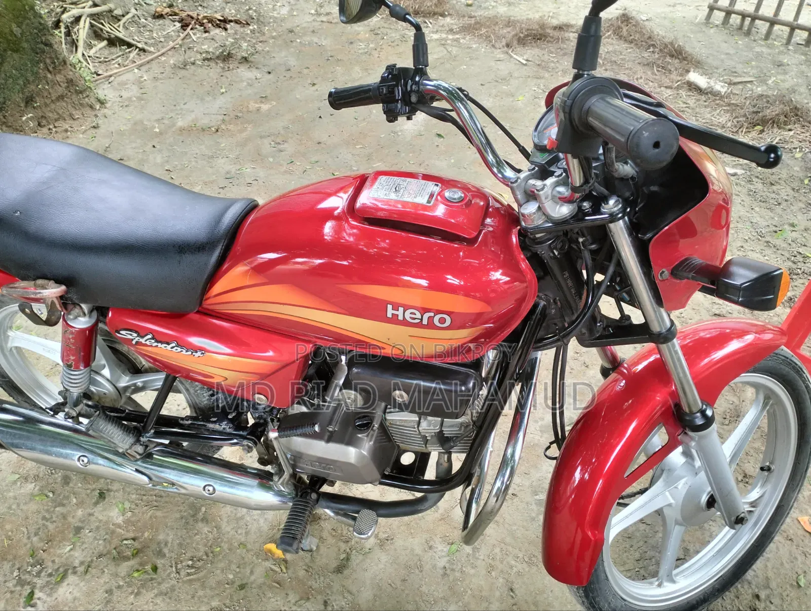 হিরো স্প্লেন্ডার প্লাস ২০১৯ লাল