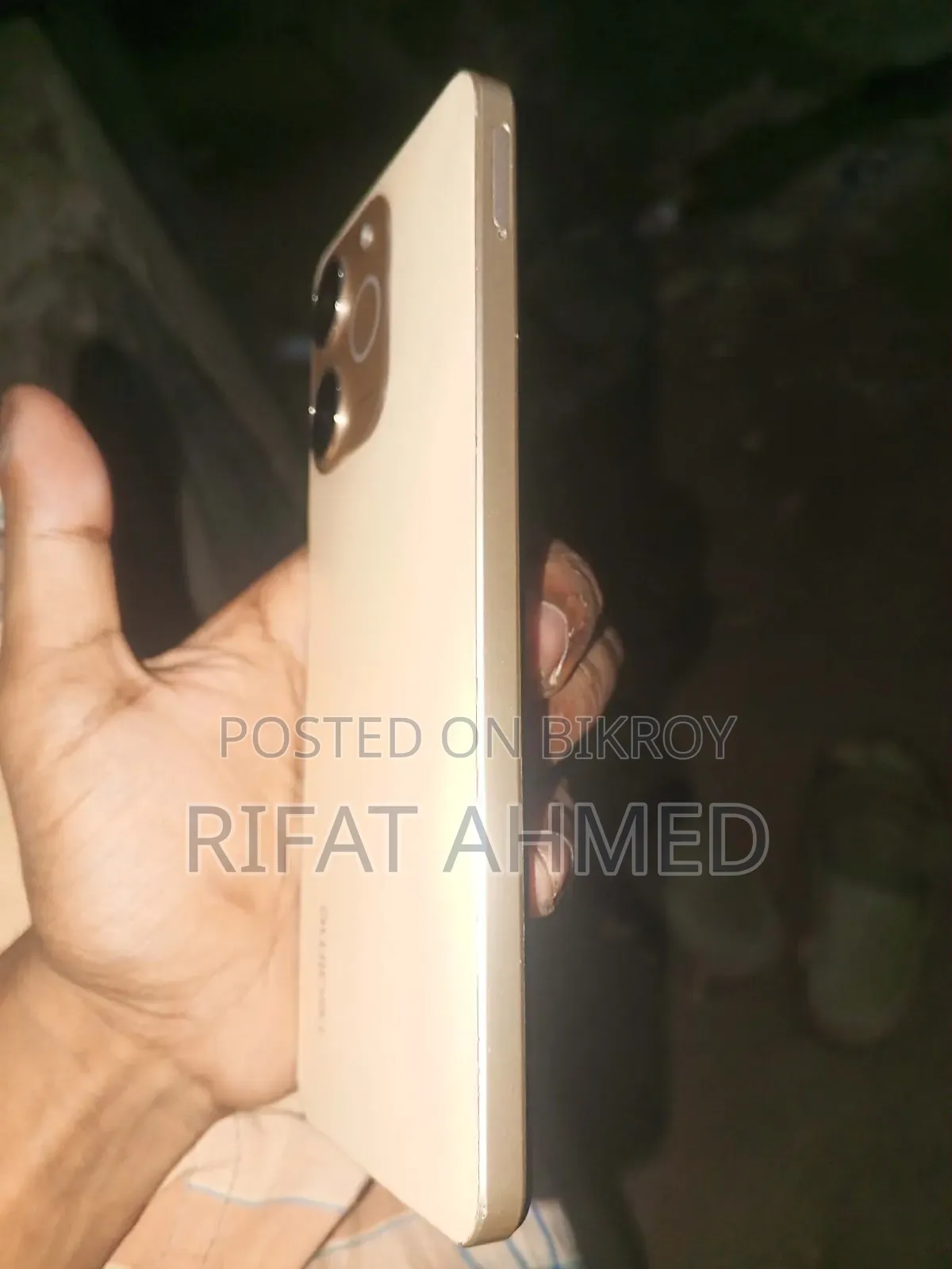 রিয়েলমি নোট ৭০ ১২৮ জিবি গোল্ড