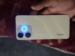 রিয়েলমি নোট ৭০ ১২৮ জিবি গোল্ড