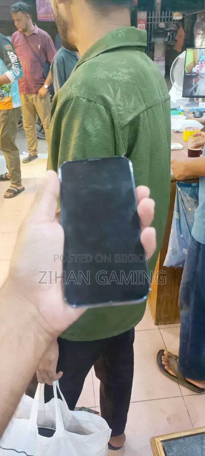 অ্যাপল আইফোন ১৩ প্রো ২৫৬ জিবি নীল