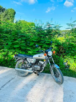 Yamaha 1998 Gray