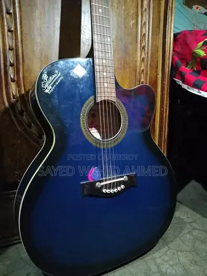 সিগনেচার গিটার