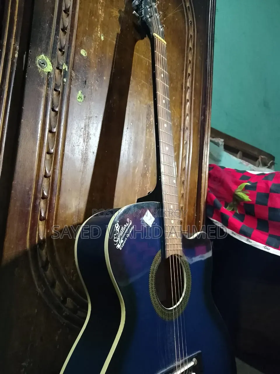 সিগনেচার গিটার