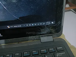 Laptop Dell Latitude 3189 8GB SSD 128GB