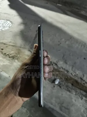 রিয়েলমি ৮ ৫জি ১২৮ জিবি সিলভার