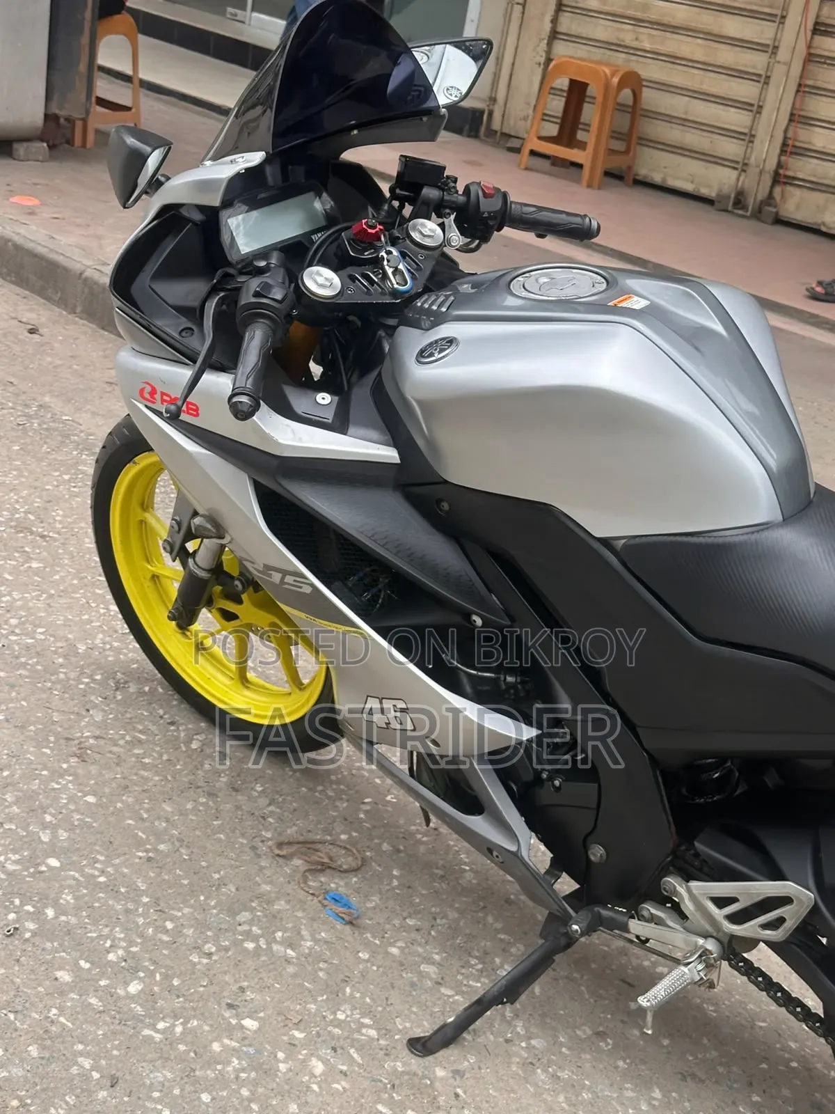 Yamaha R15 V3 2021 Gray