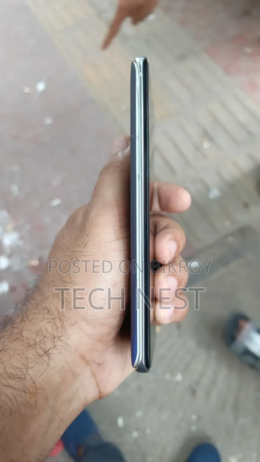 স্যামসাং গ্যালাক্সি এস২০ ১২৮ জিবি হোয়াইট