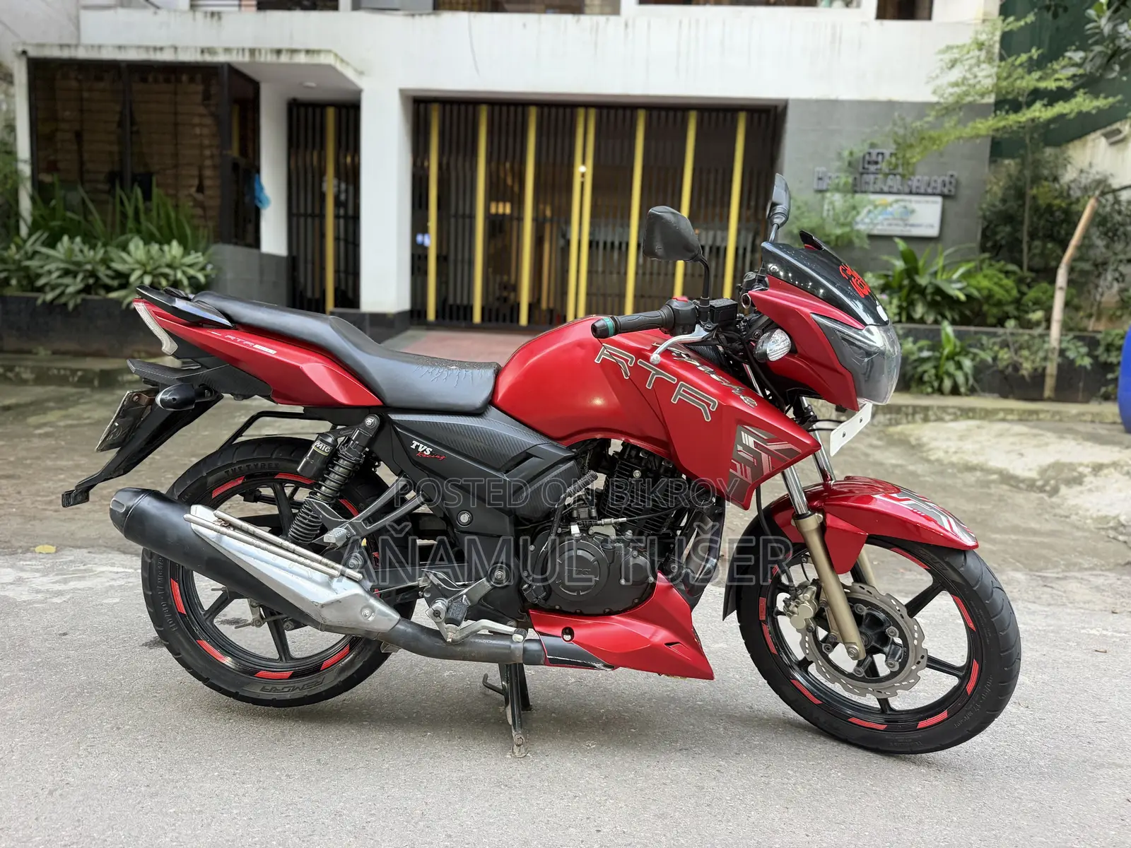 TVS Apache RTR 160 2V 2018 Red