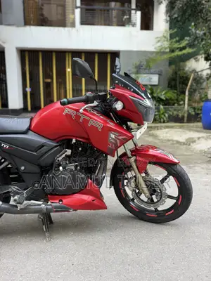 TVS Apache RTR 160 2V 2018 Red