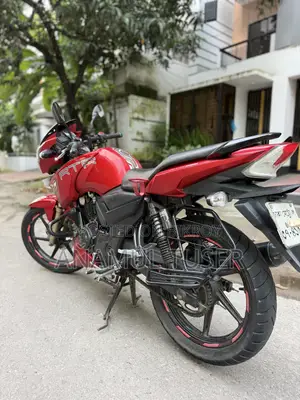 TVS Apache RTR 160 2V 2018 Red