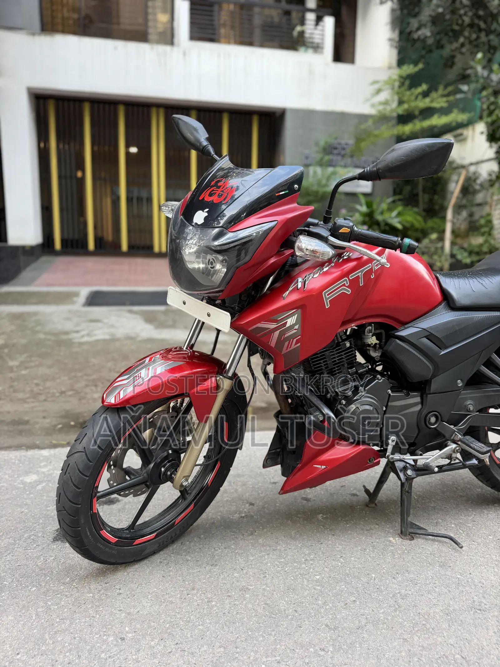 TVS Apache RTR 160 2V 2018 Red