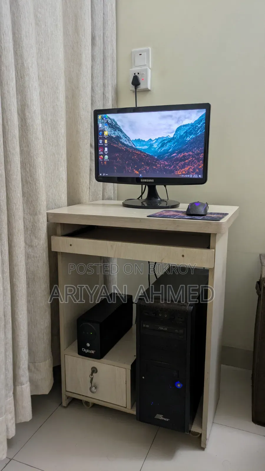 Desktop Computer Gigabyte 4GB Intel Pentium SSD 256GB