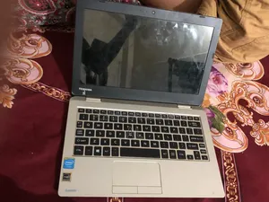 Laptop Toshiba Satellite L40 4GB Intel Celeron HDD 500GB