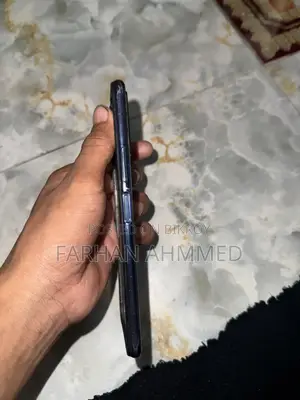 ভিভো ওয়াই২০ ৬৪ জিবি ব্ল্যাক