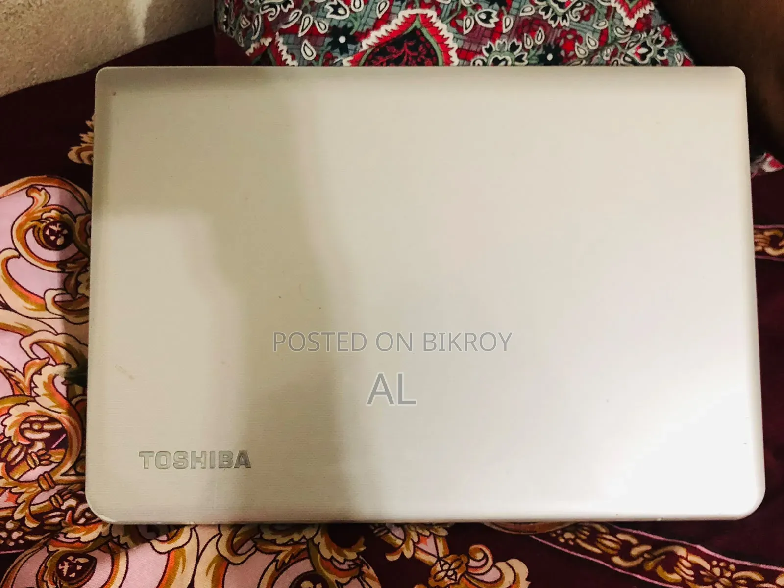 Laptop Toshiba Satellite L40 4GB Intel Celeron HDD 500GB