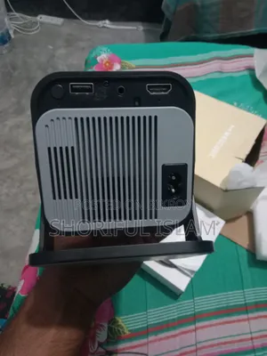 Magcubic HY320 Android Projector