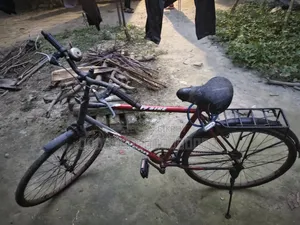 একটি সাইকেল বিক্রি করা হবে