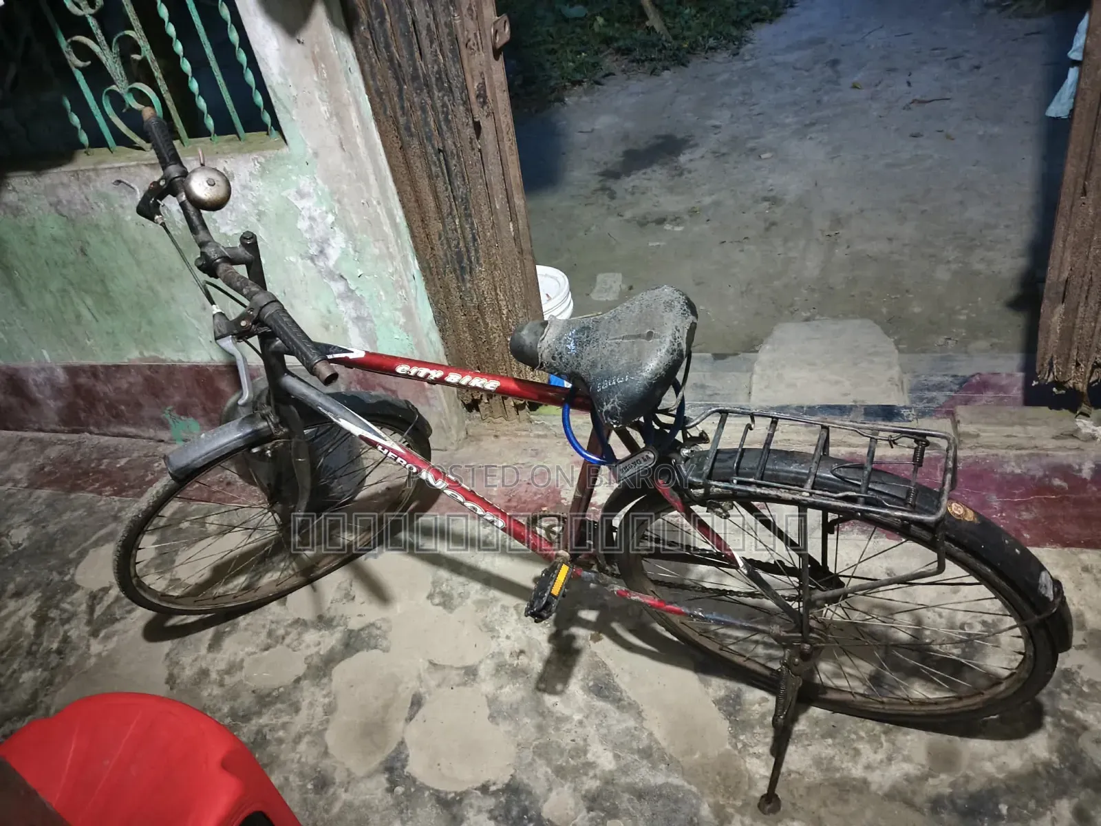 একটি সাইকেল বিক্রি করা হবে