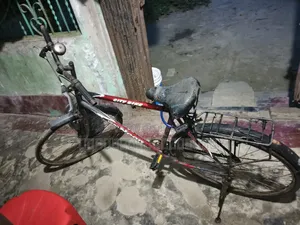একটি সাইকেল বিক্রি করা হবে