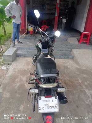 বাজাজ ডিসকভার ১০০ ২০১২ ব্ল্যাক