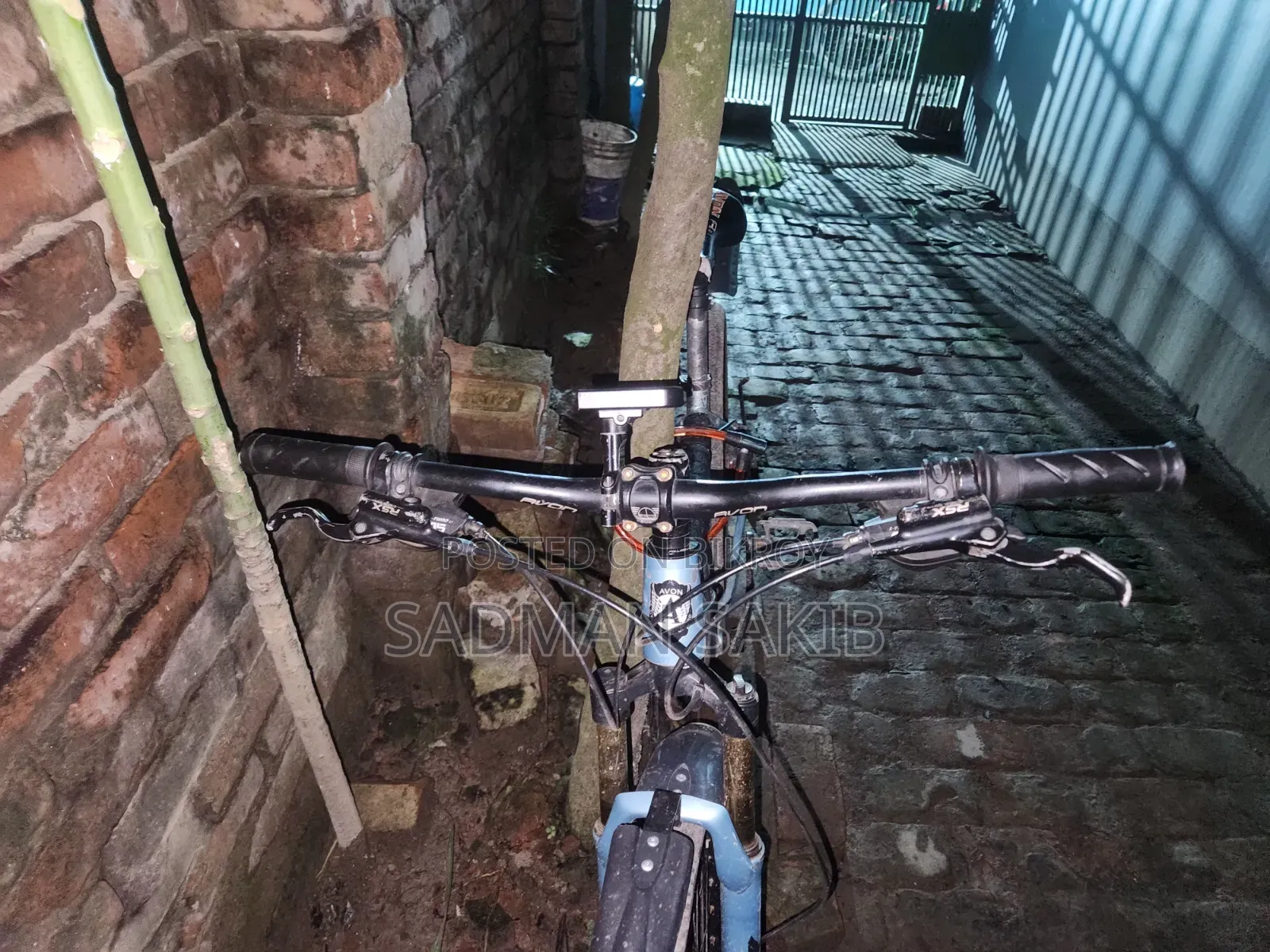 এভন ২৬" অয়েল ব্রেক সাইকেল সেল পোস্ট