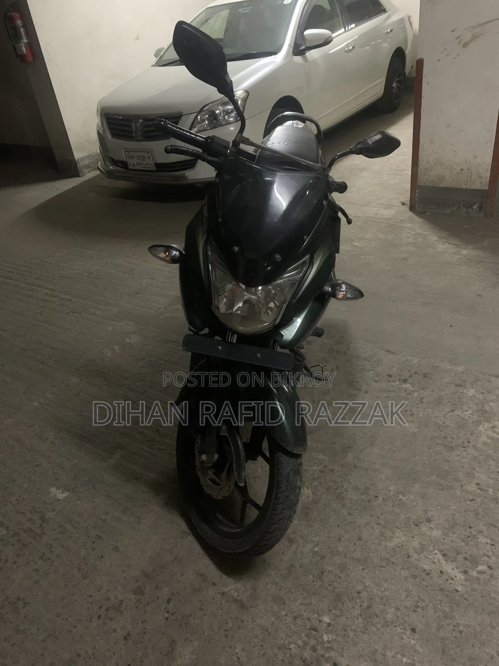 বাজাজ ডিসকভার ১৫০এফ ২০১৫ সবুজ
