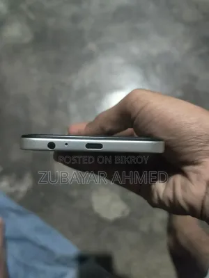 Infinix Smart 20 128 GB Silver