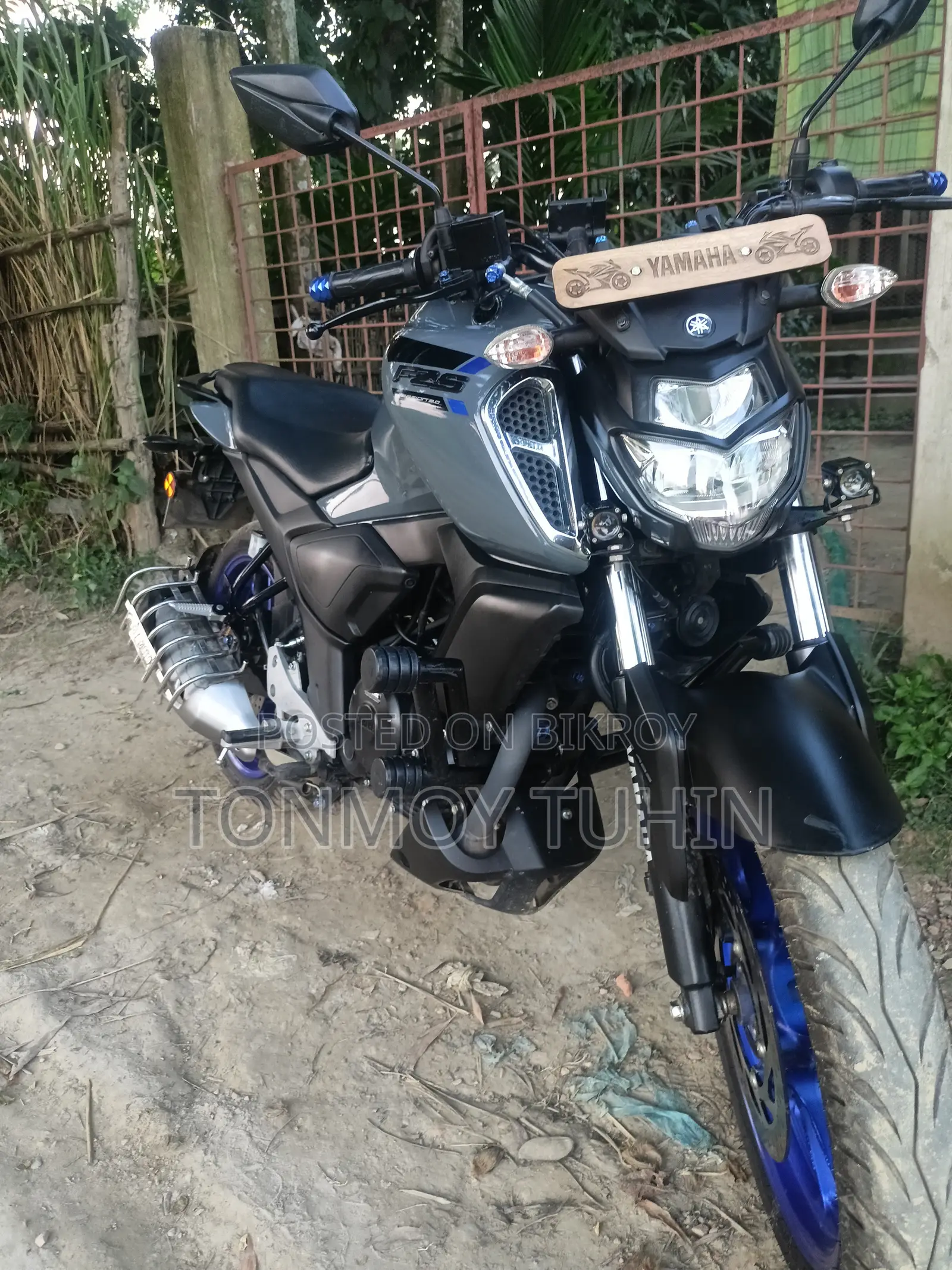 Yamaha FZS V3 2024 Gray