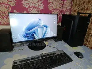 Desktop Computer MSI model 16GB AMD Ryzen 5 SSD 256GB