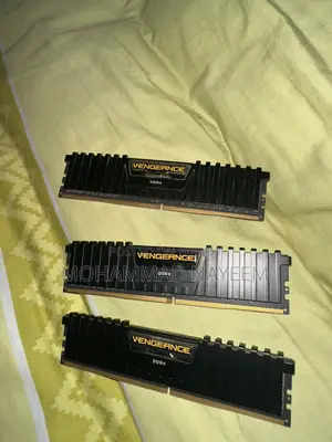 Corsair Vengeance 8 GB 5 Stick 5x8=40GB 3200Mhz DDR4