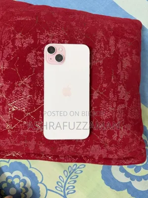 Apple iPhone 15 Plus 128 GB Pink