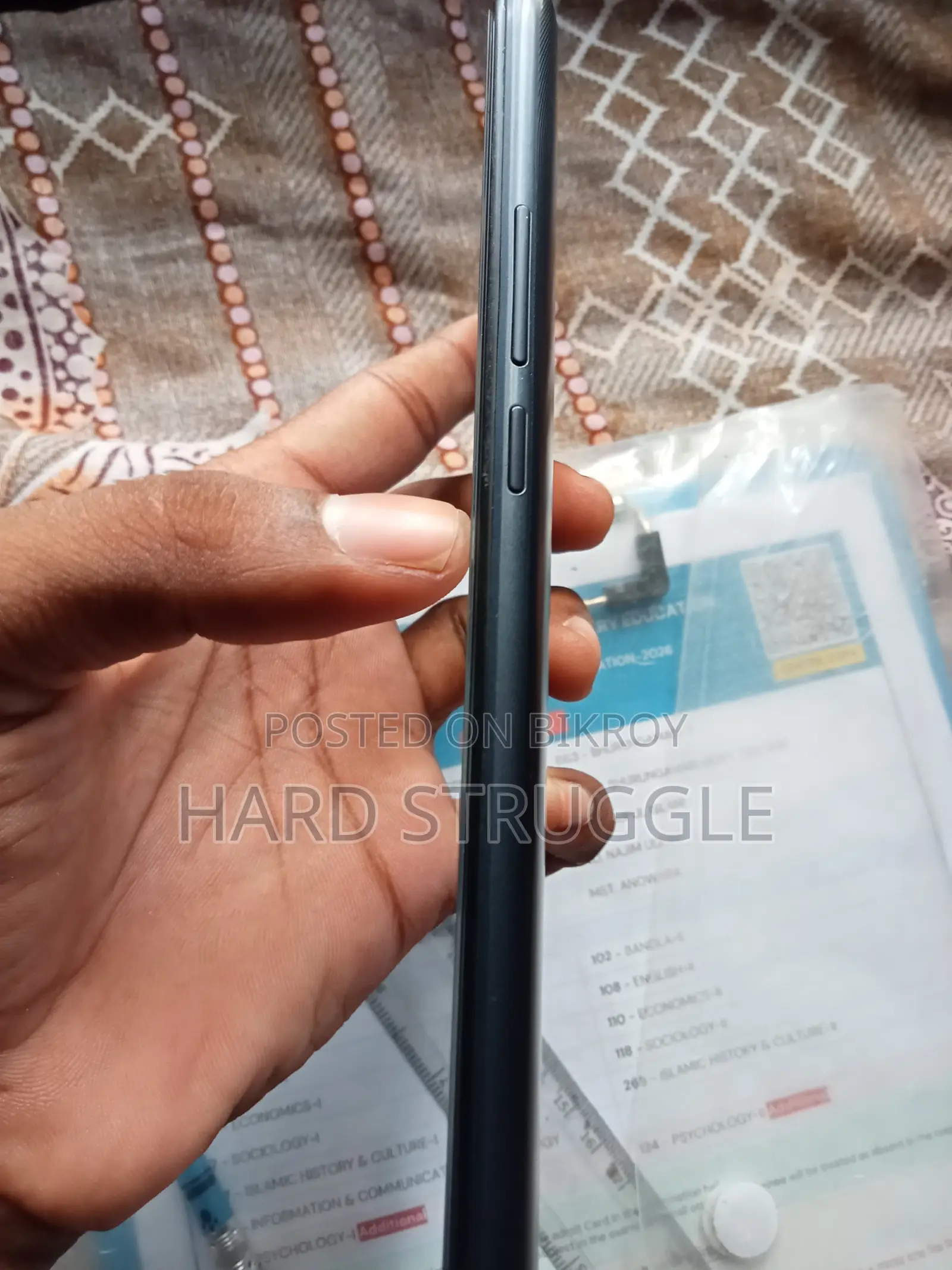 EL 128 GB Graphite