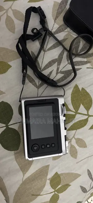 ফুজিফিল্ম ইনস্ট্যাক্স মিনি ইভো