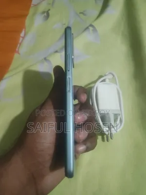Vivo Y21 64 GB Blue