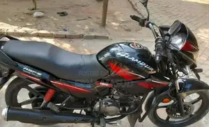 Hero Glamour 2015 Black