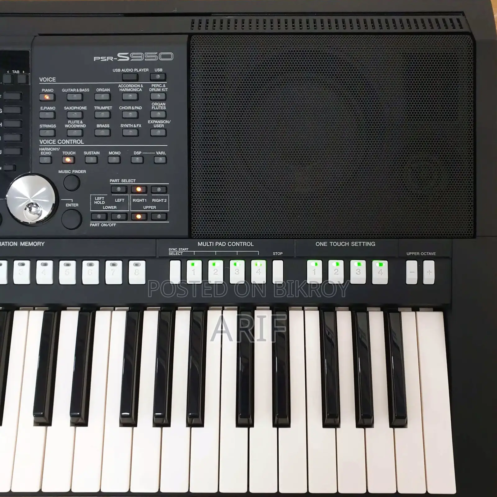 YAMAHA PSR S-950 Professional Workstation With Indian Expansion
