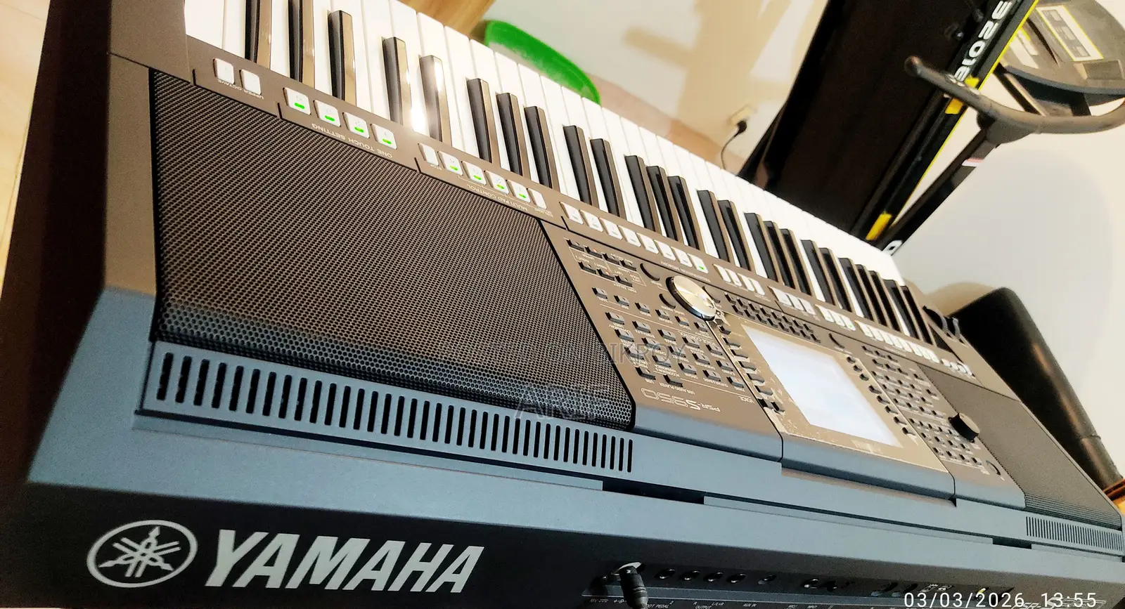 YAMAHA PSR S-950 Professional Workstation With Indian Expansion