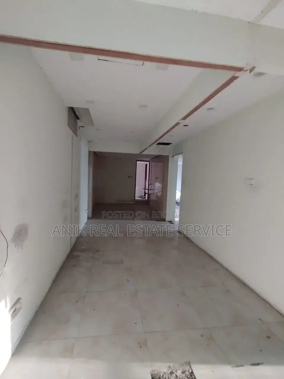 Commercial 1600 SFT Office Space Rent for Gulshan