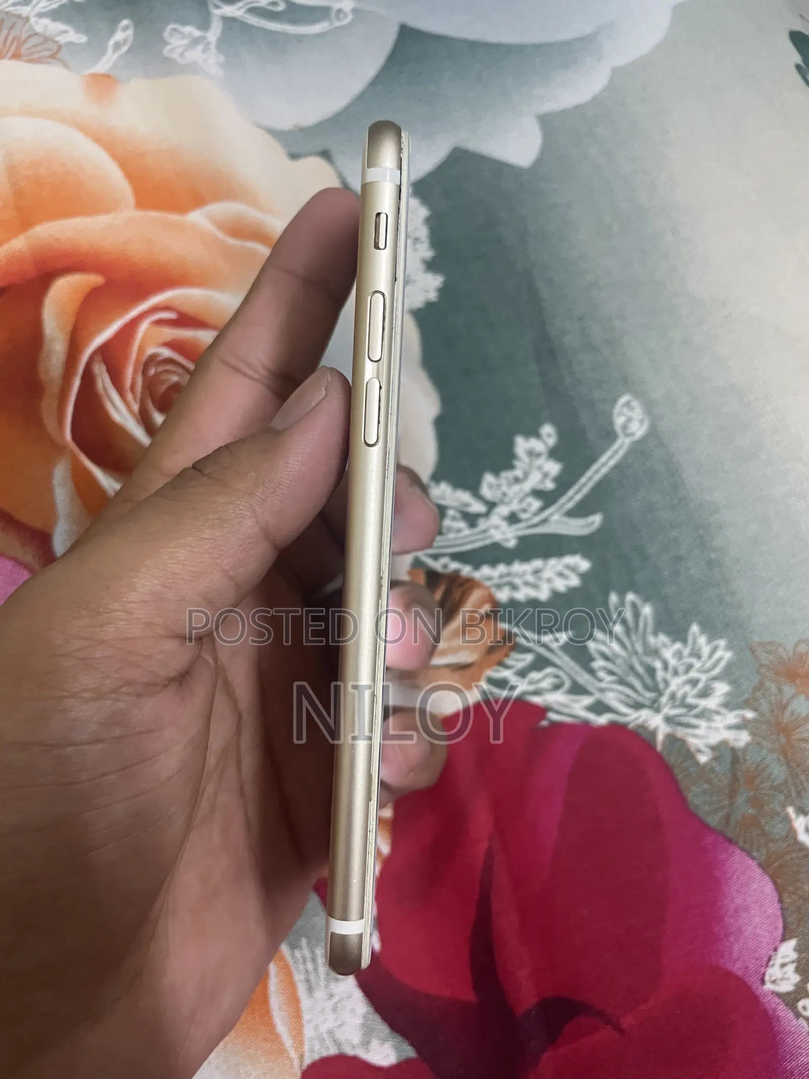 অ্যাপল আইফোন ৬ ৬৪ জিবি রোজ গোল্ড